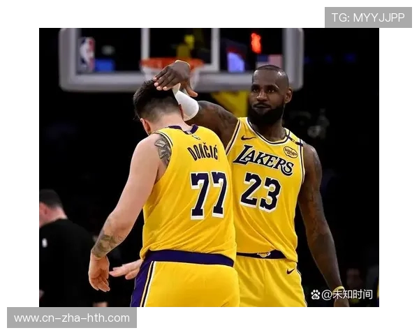 骑士队与魔术队激战正酣 双方力争季后赛席位精彩对决引人瞩目