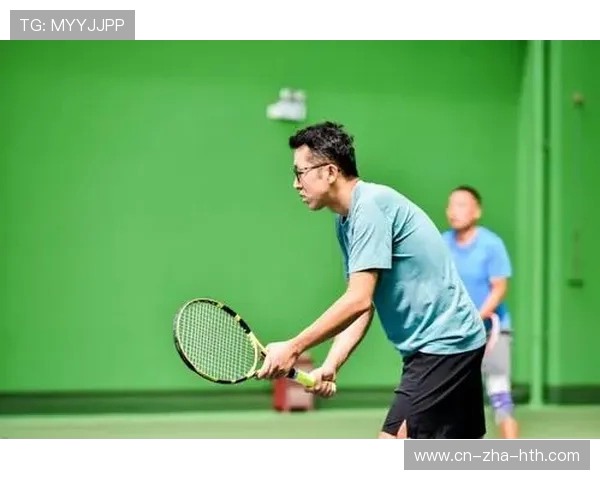 重庆网球队在世界杯预选赛中以81分稳居积分榜首位展现强劲实力