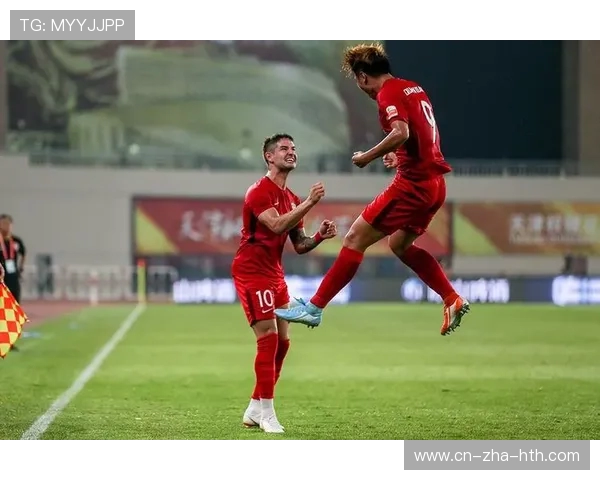 上港与权健激战正酣精彩瞬间图片回顾与分析